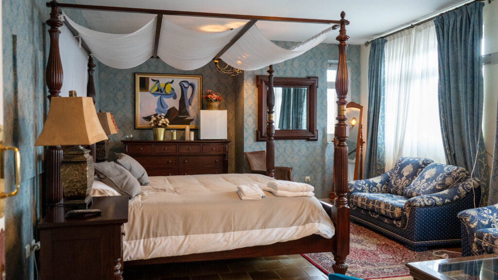 Suite-1